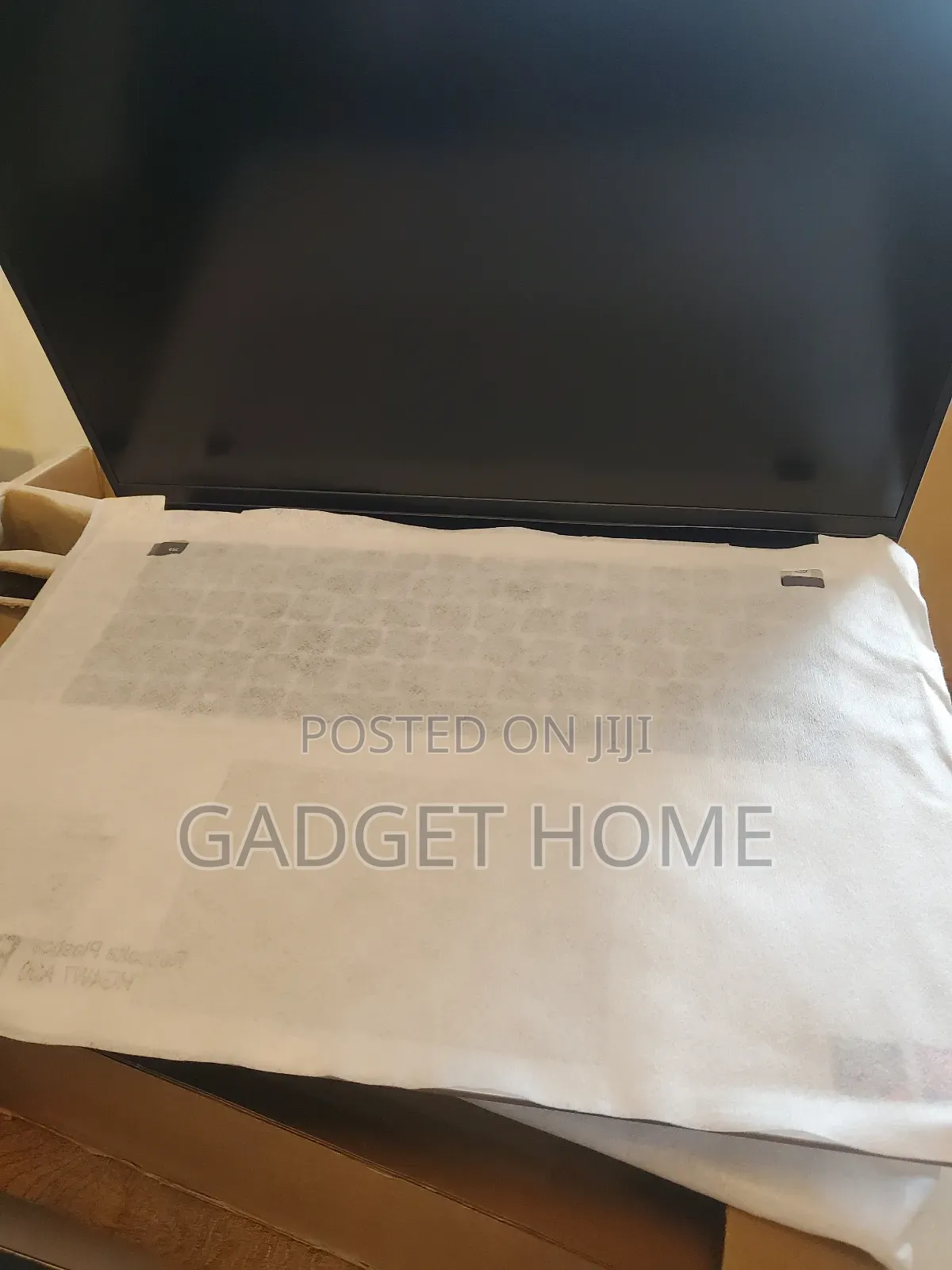New Laptop Dell Inspiron 16 5620 8GB AMD Ryzen 5 SSD 512GB