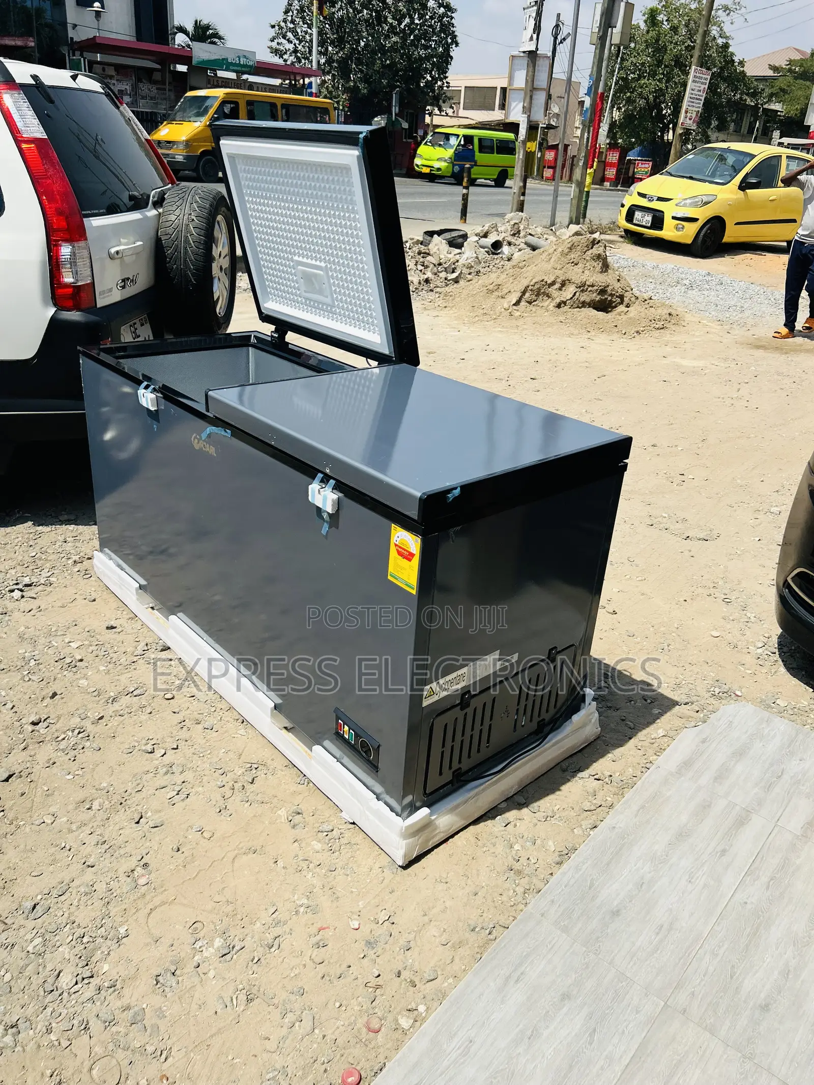 Two Door Chest Freezer PCF-6004-2B Pearl