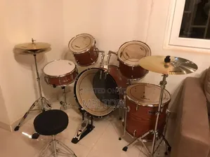 Yamaha 5-piece Complete Acoustic Drumset