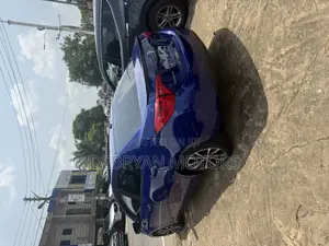Toyota Corolla SE 4dr Sedan (1.8L 4cyl CVT) 2017 Blue