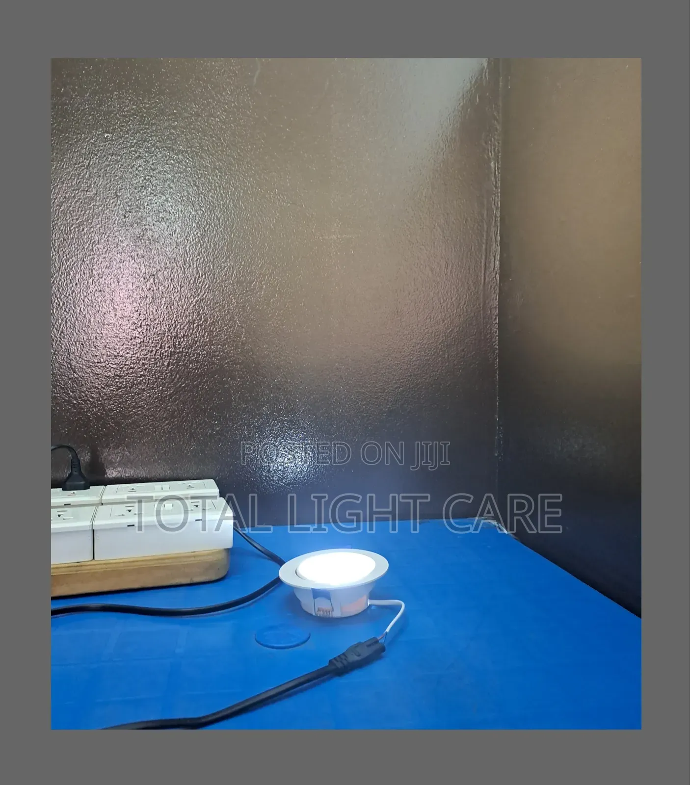 9 Watts Led Blue and White Spot Ceiling Light