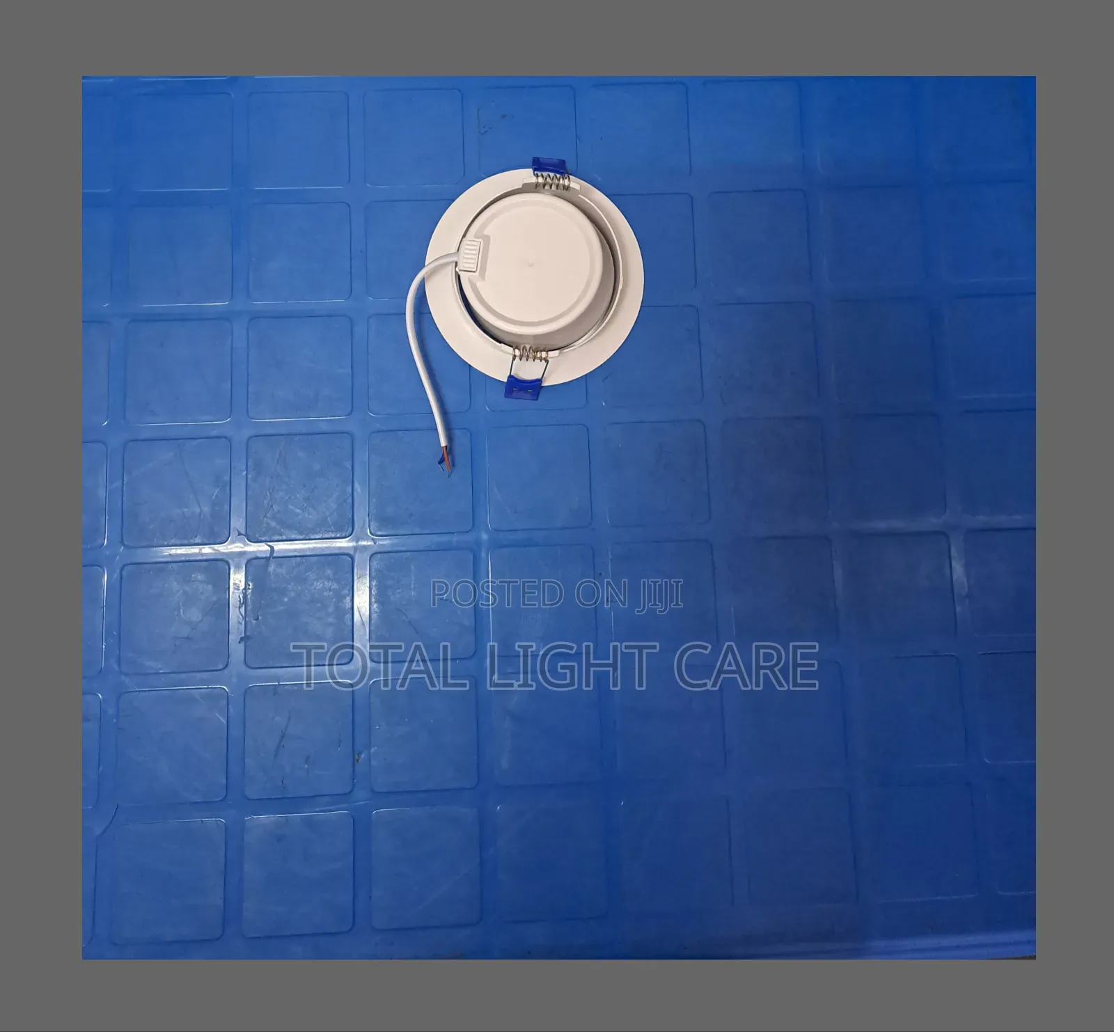 9w Warm and White Led Spot Ceiling Light