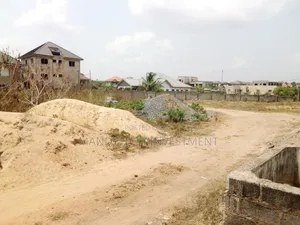 Uncompleted 4 Bedroom House - Castlegate