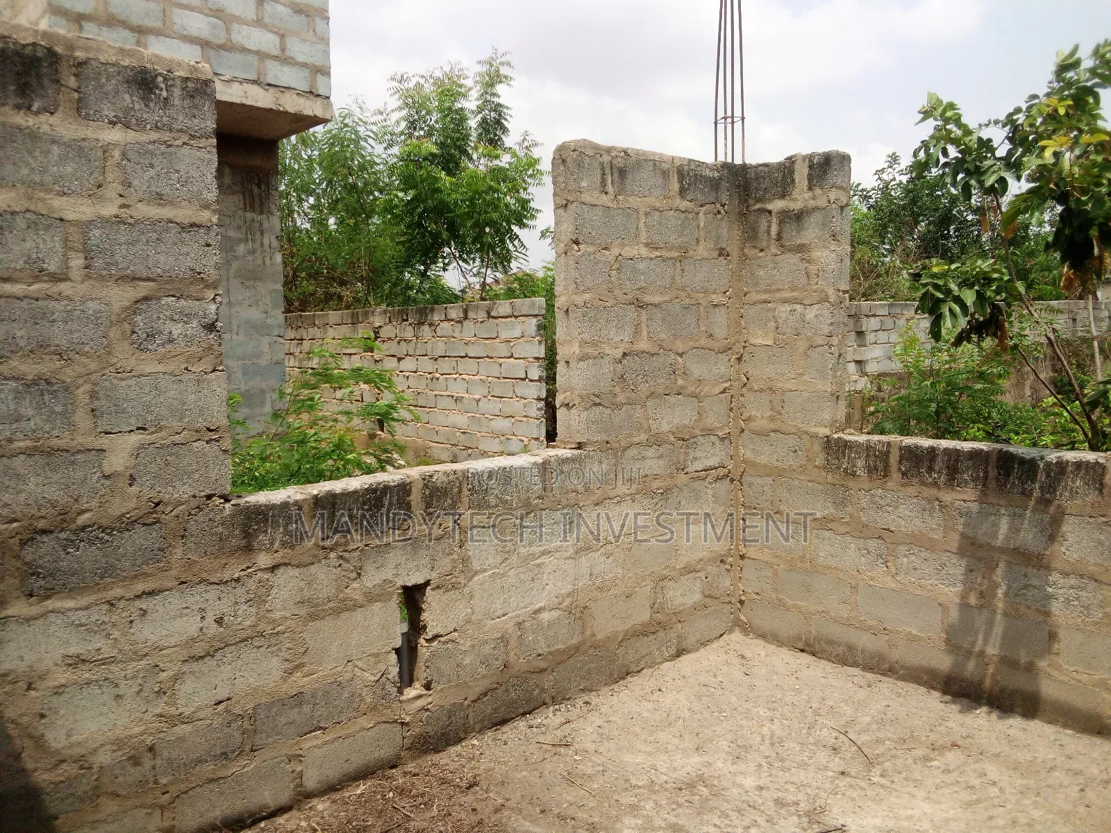 Uncompleted 4 Bedroom House - Castlegate