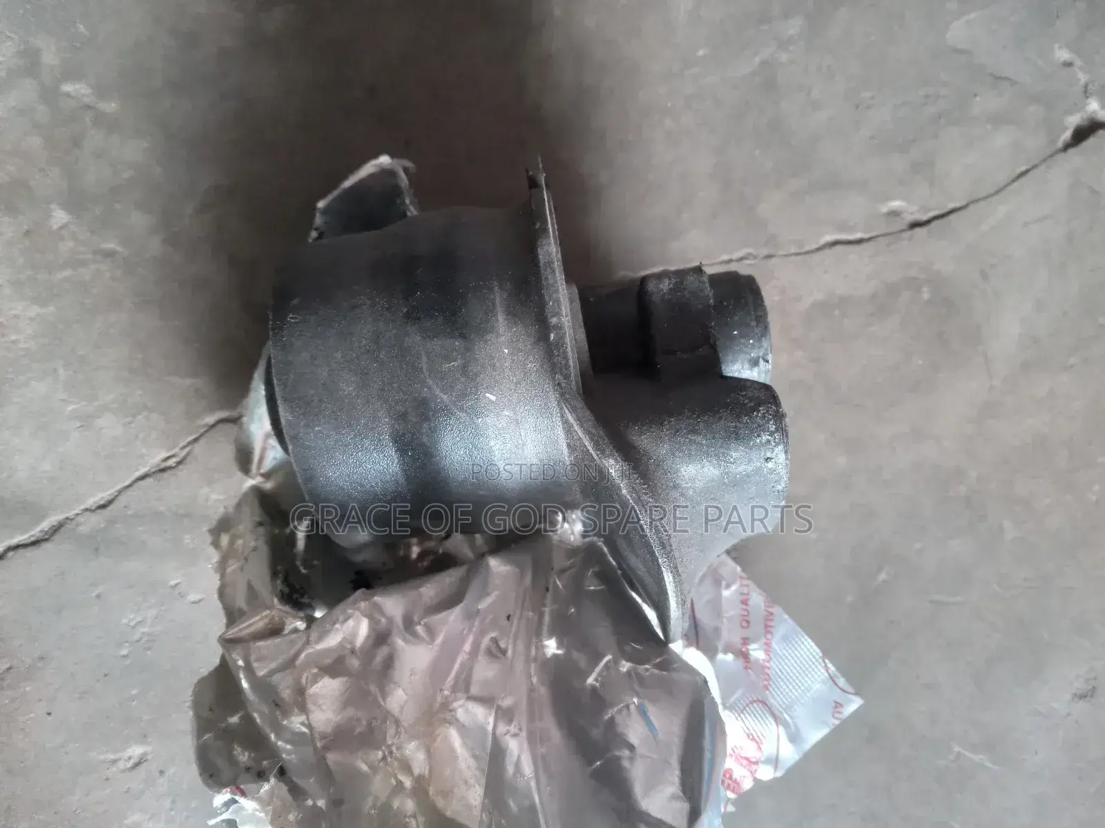 Toyota Corolla.6L Axel Bushing Original