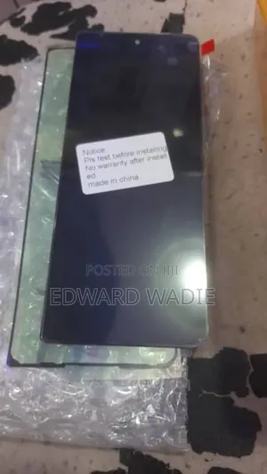 Galaxy Z Fold 5 Outer Screen