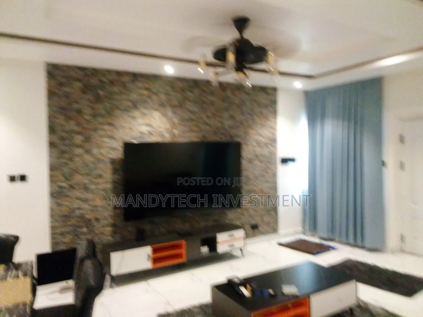 4bdrm Villa in Lake Side Estate for sale
