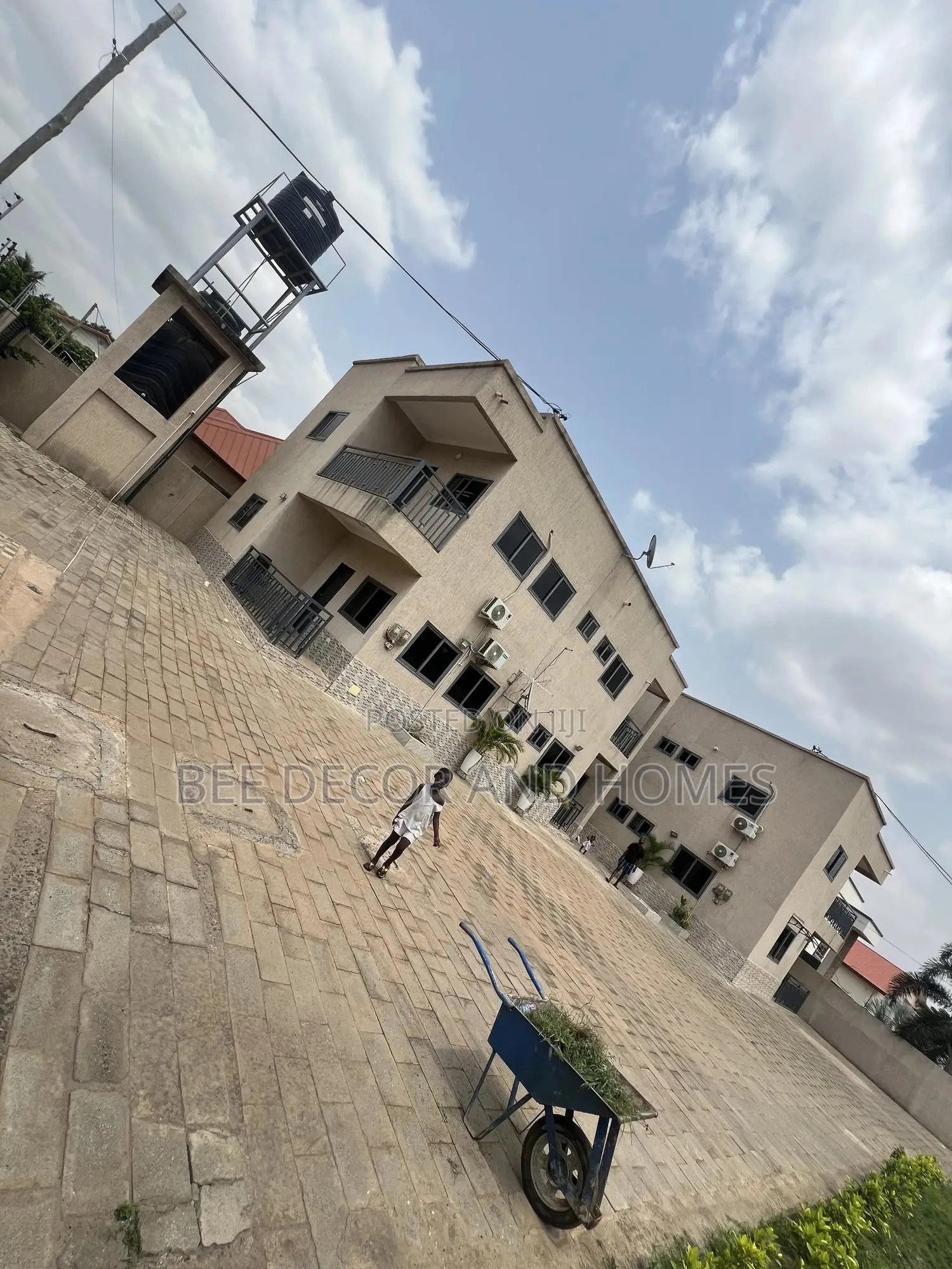 Furnished 2bdrm Apartment in Bee Decor & Homes, Oyarifa for rent
