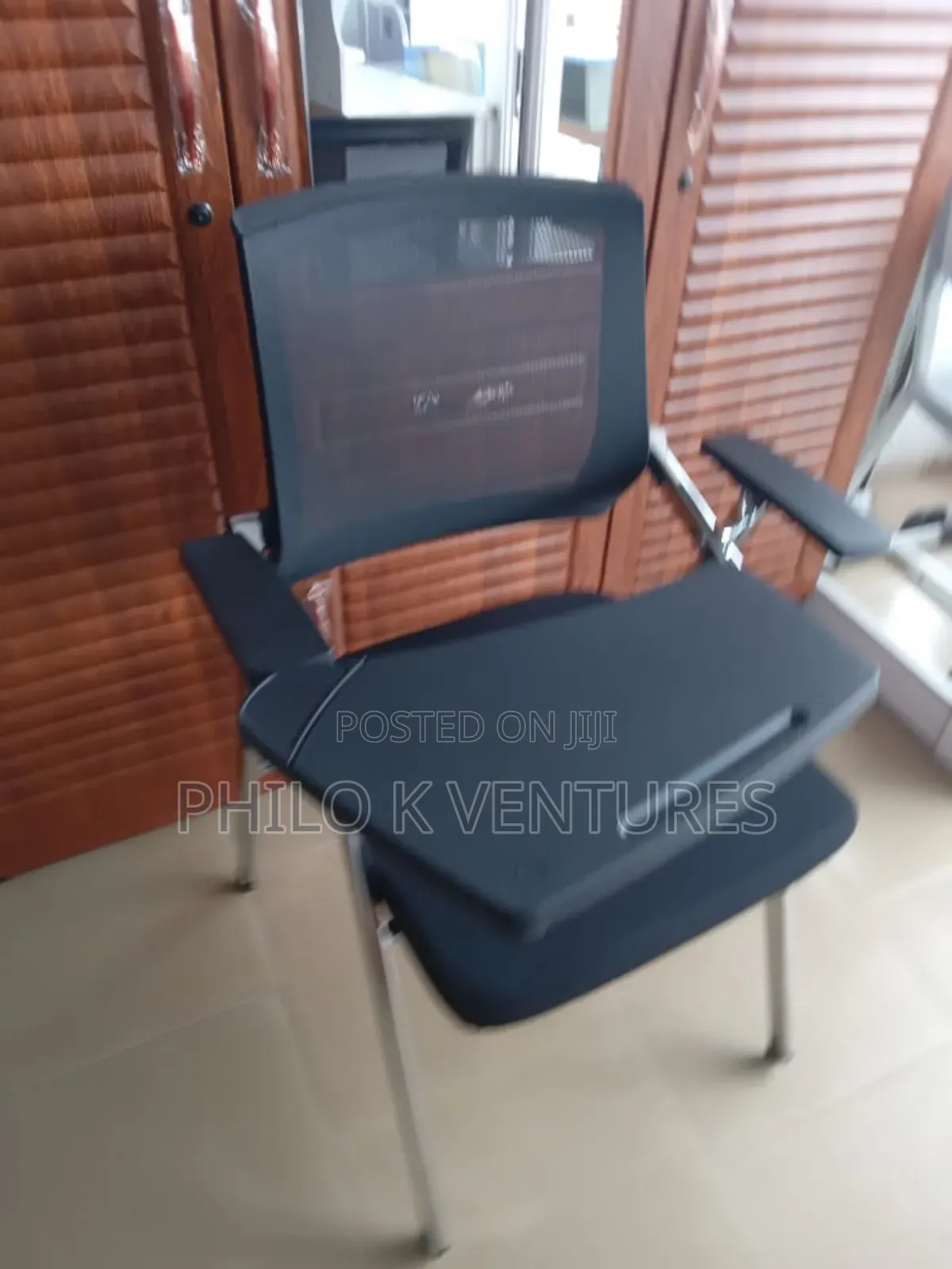 College Studies Chair That Can Fold