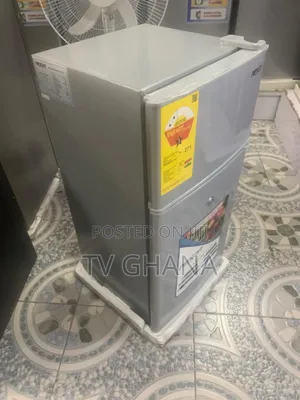 Top Freezer Nexon Refrigerator 76L NFR-110DT-K Refrigerator