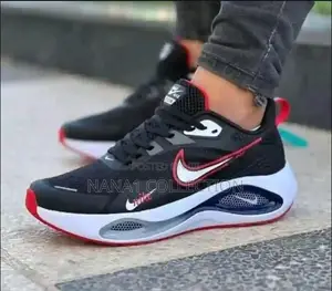 Nike Air Zoom White And Black