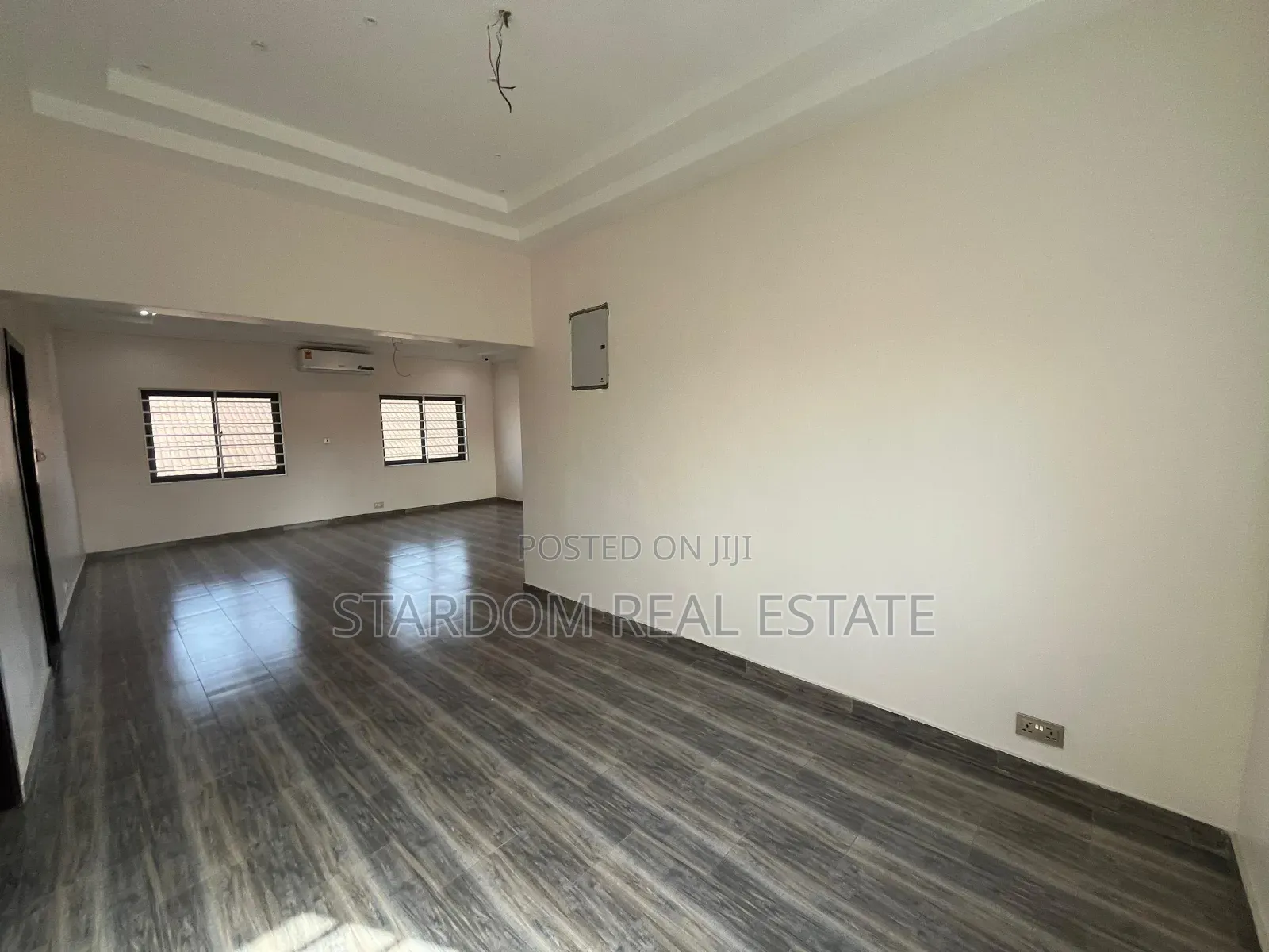 4bdrm Duplex in Adjiriganor for rent