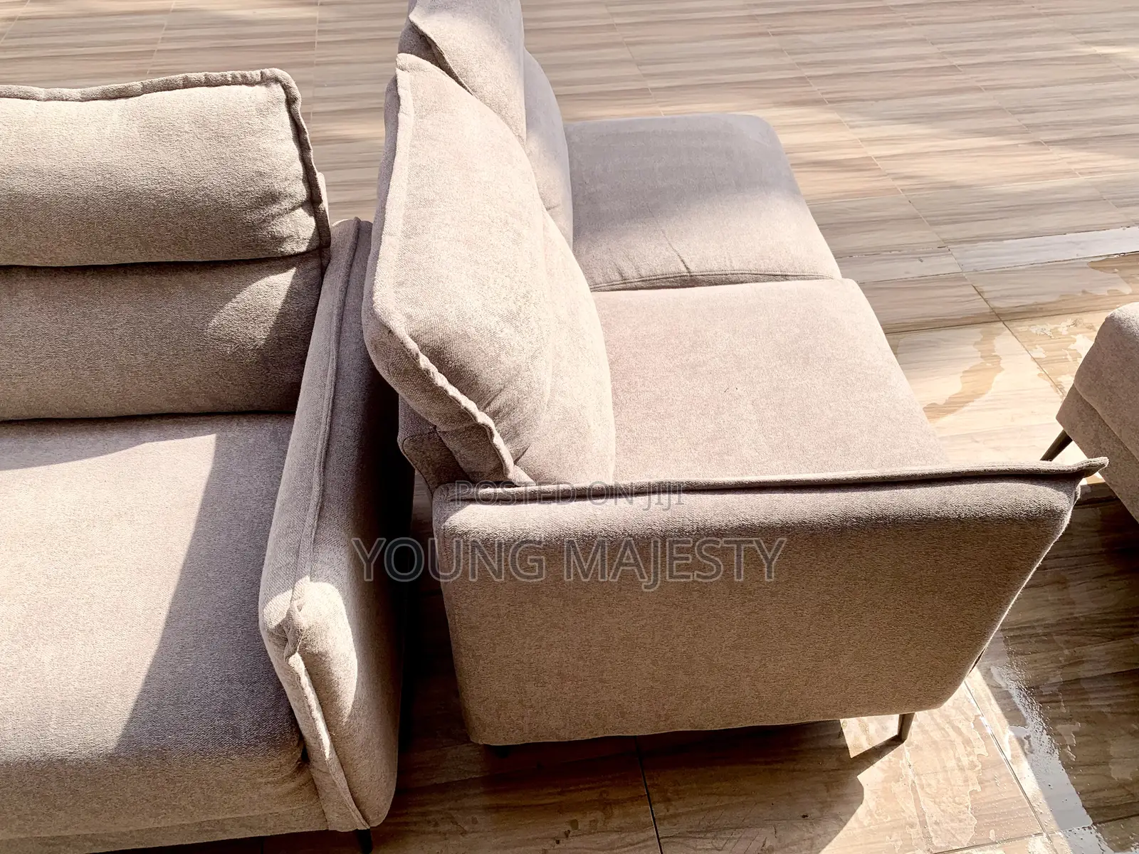 Sofa and Bed Cleaning Services