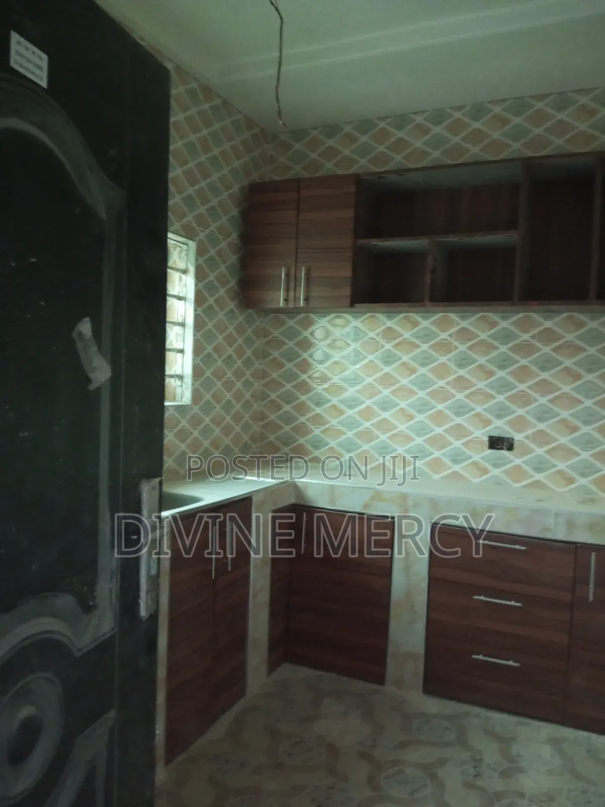 1bdrm Apartment in Obum Road, Awutu Senya East Municipal for rent
