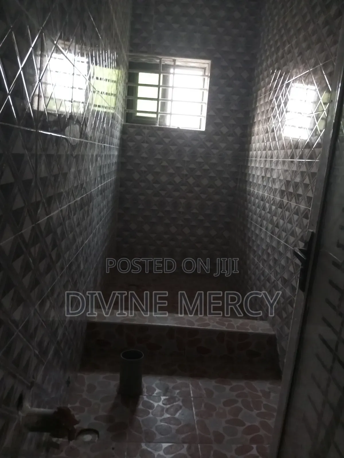 1bdrm Apartment in Obum Road, Awutu Senya East Municipal for rent