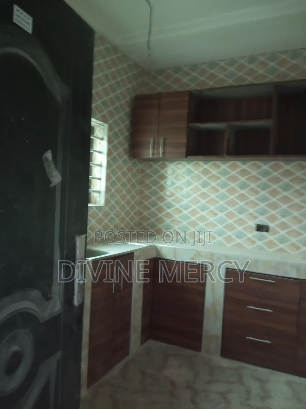 1bdrm Apartment in Obum Road, Awutu Senya East Municipal for rent