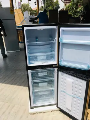 Nasco 136L Fridge - Ideal for Apartments and Small Kitchens