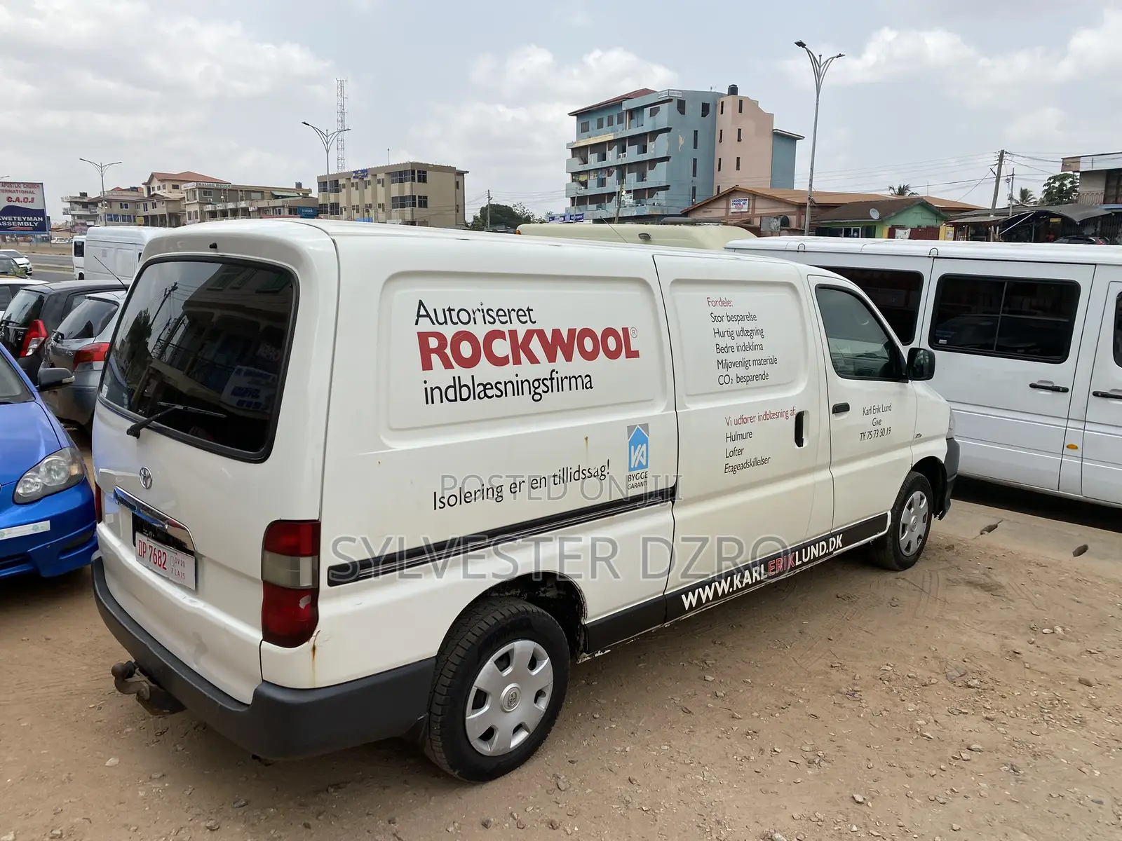 Toyota HiAce 2010 White
