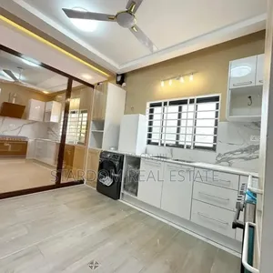4bdrm Duplex in Com18, Spintex for sale