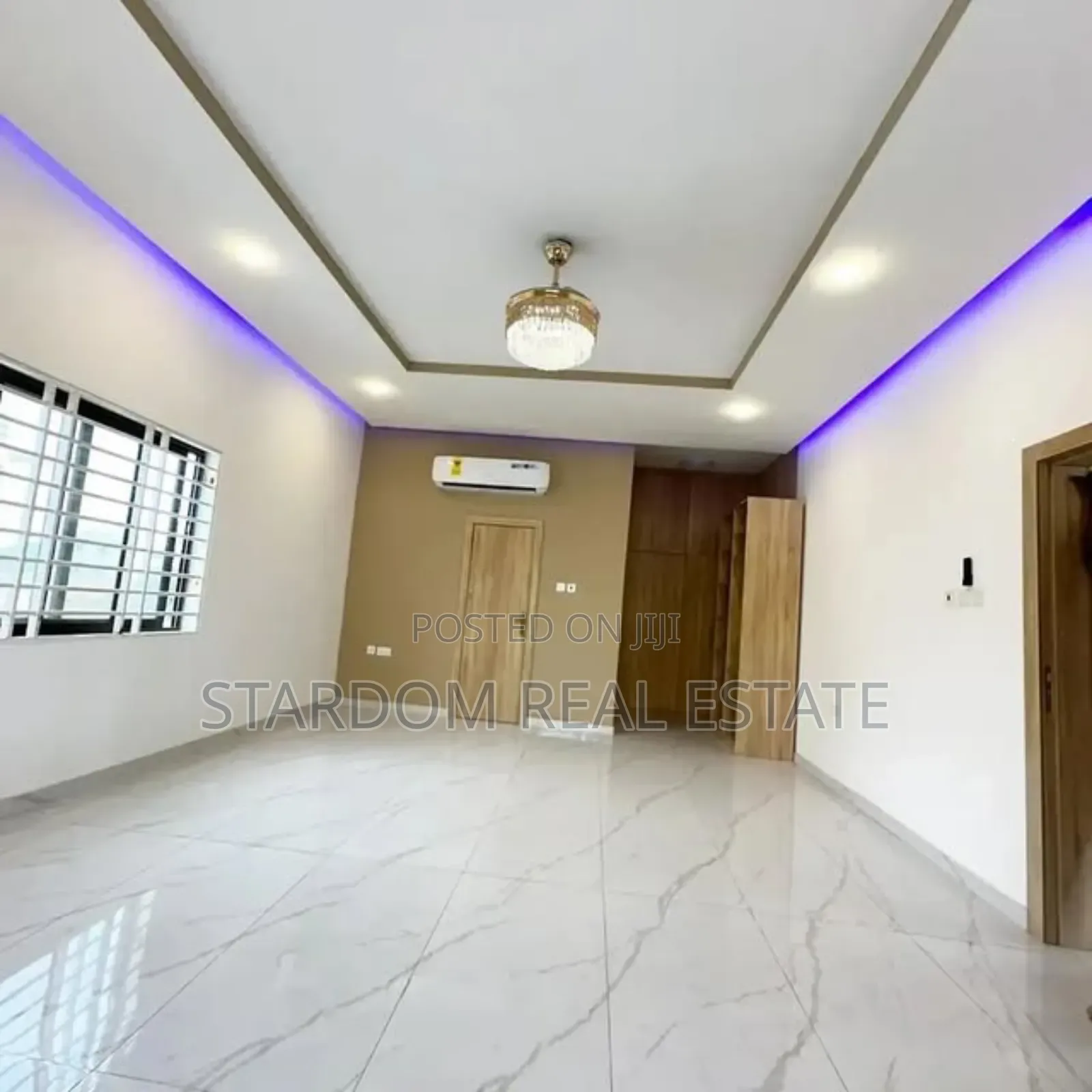 4bdrm Duplex in Com18, Spintex for sale