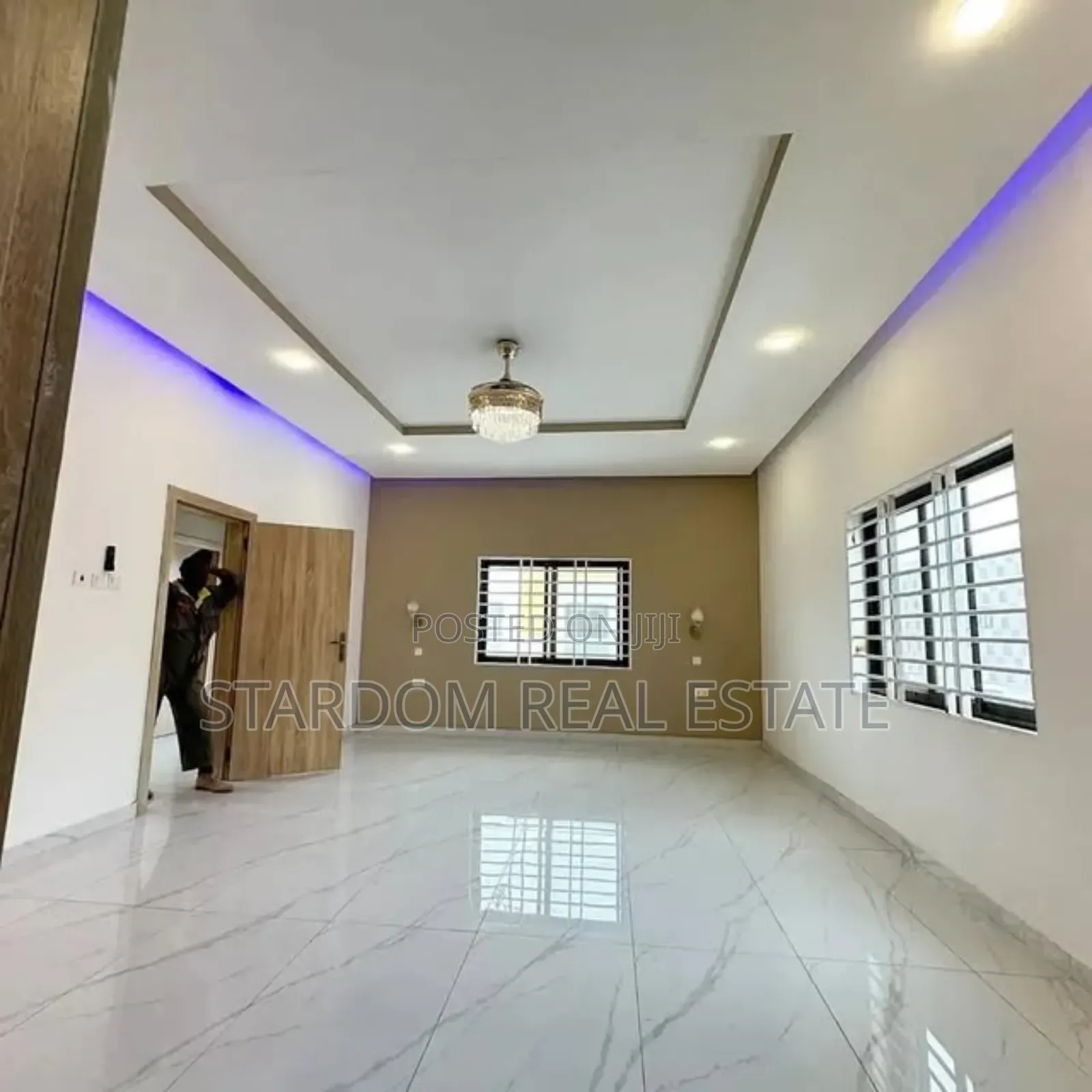 4bdrm Duplex in Com18, Spintex for sale