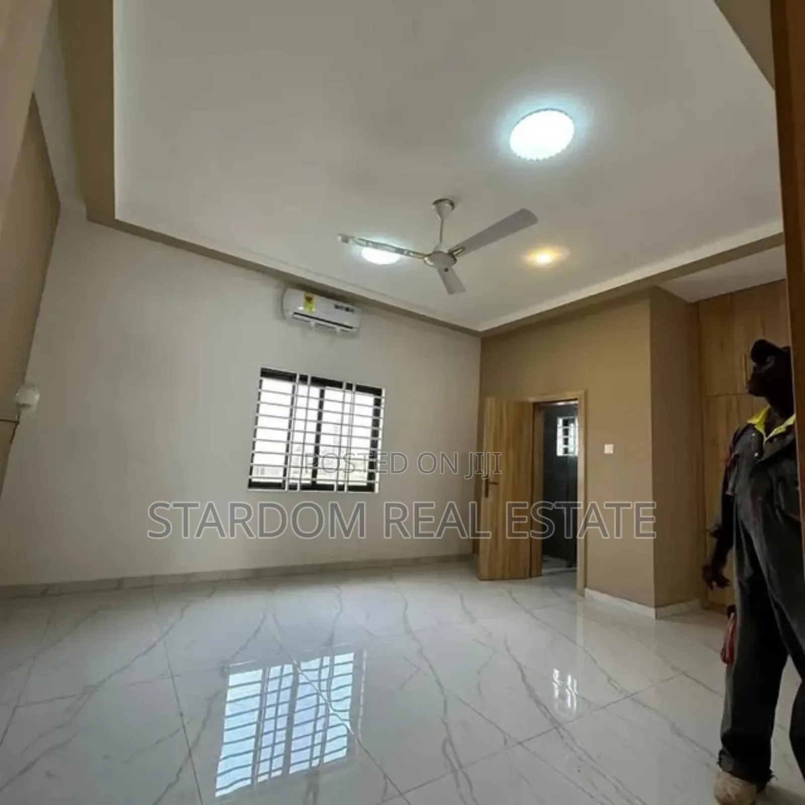 4bdrm Duplex in Com18, Spintex for sale