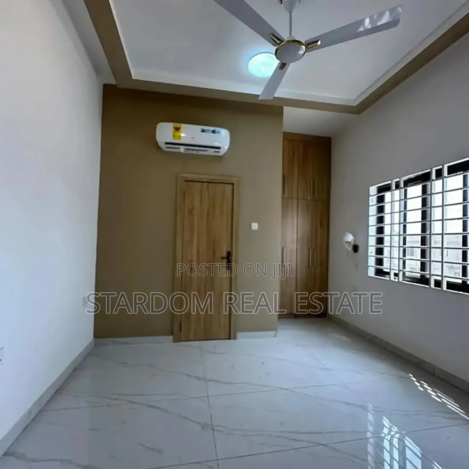 4bdrm Duplex in Com18, Spintex for sale