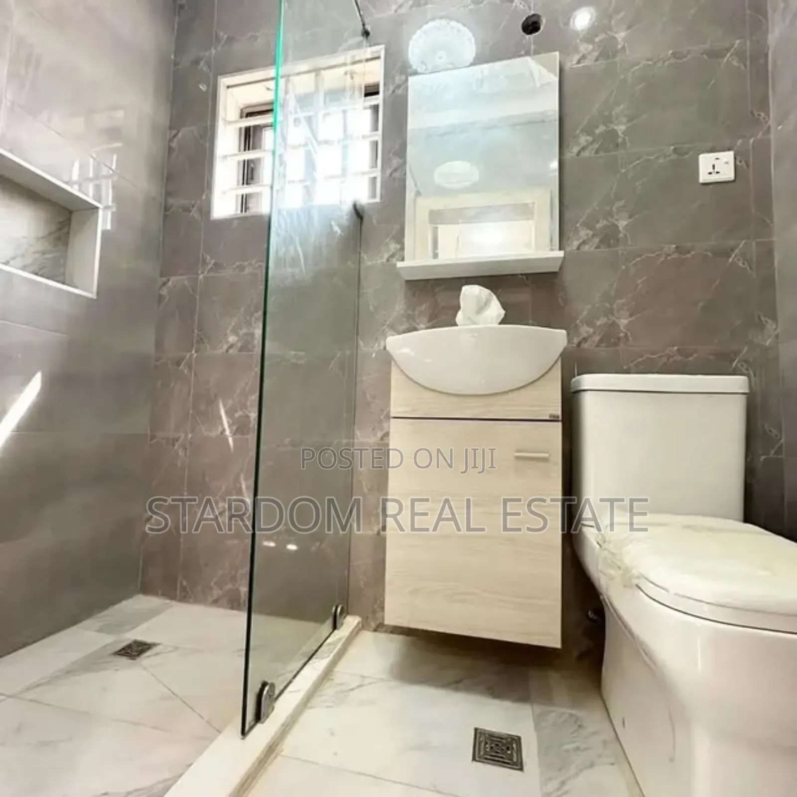 4bdrm Duplex in Com18, Spintex for sale