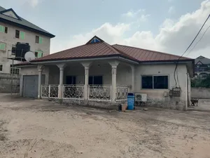 3bdrm House in Kenyasi, Kumasi Metropolitan for sale