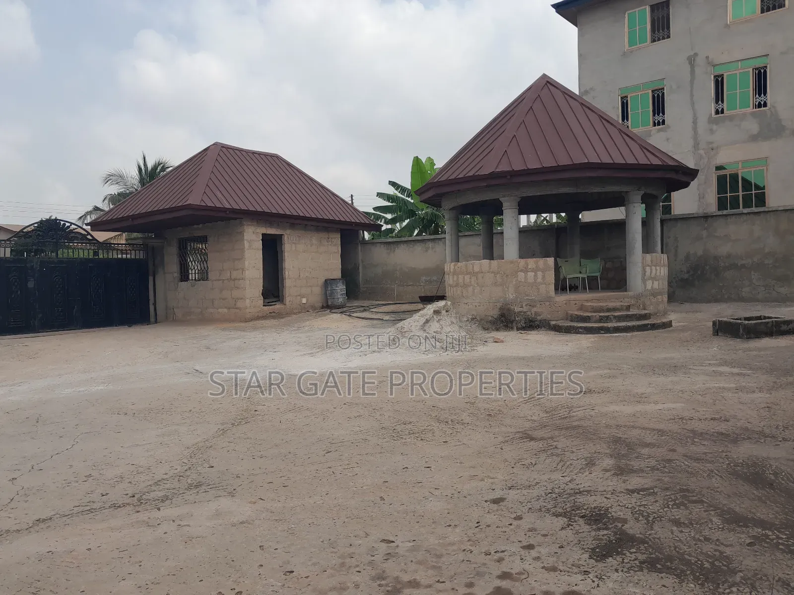 3bdrm House in Kenyasi, Kumasi Metropolitan for sale