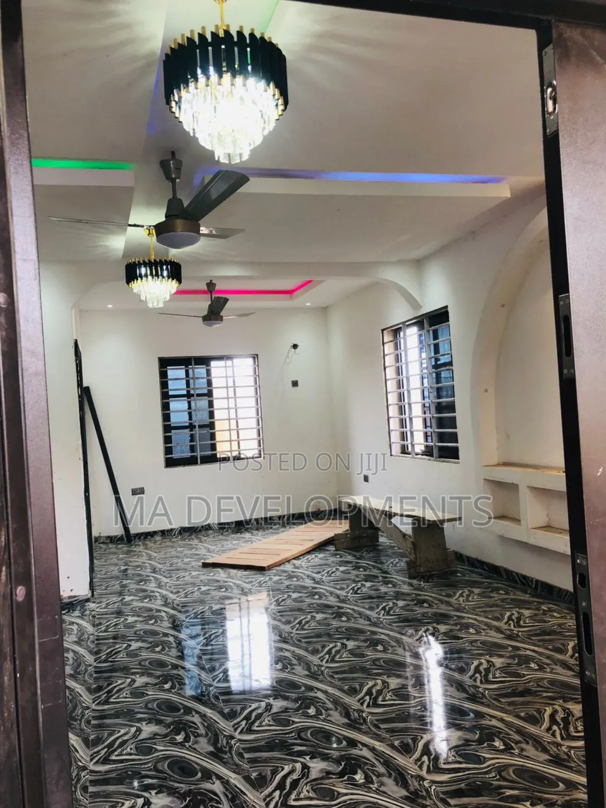 2bdrm Duplex in Madev Realty, Israel Park for sale