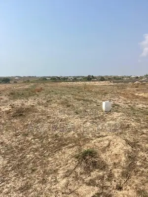 Easily Accessible Plots in a Coastal Area