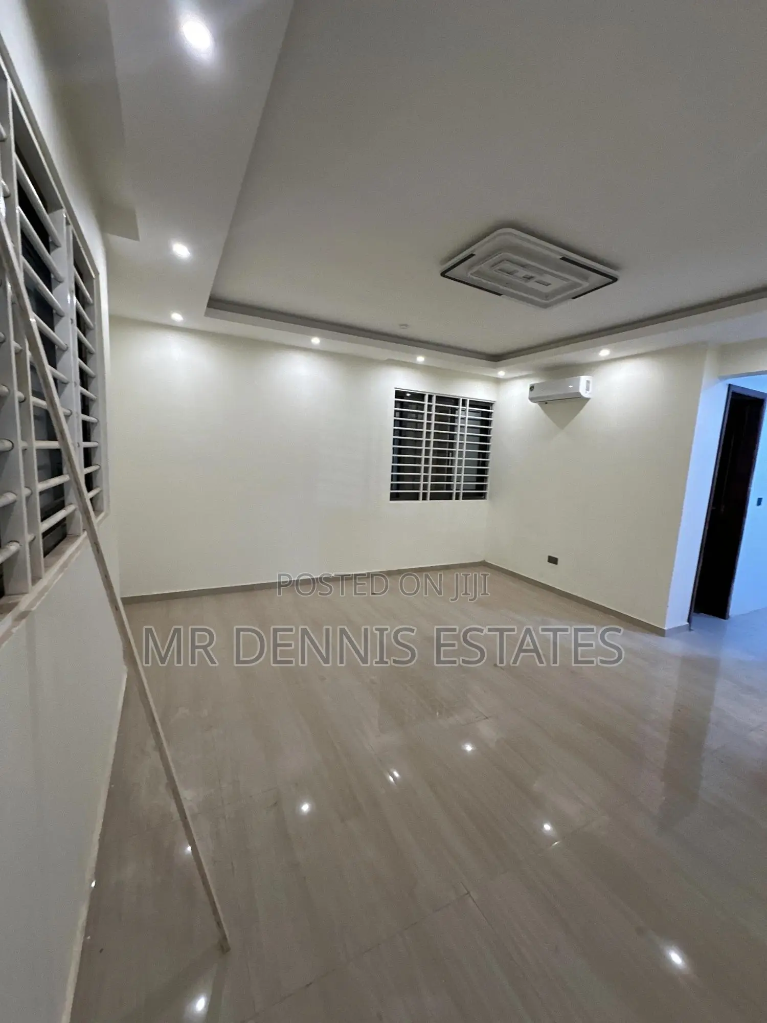 5bdrm House in Mr Dennis Estates, West Hills Mall Area for sale