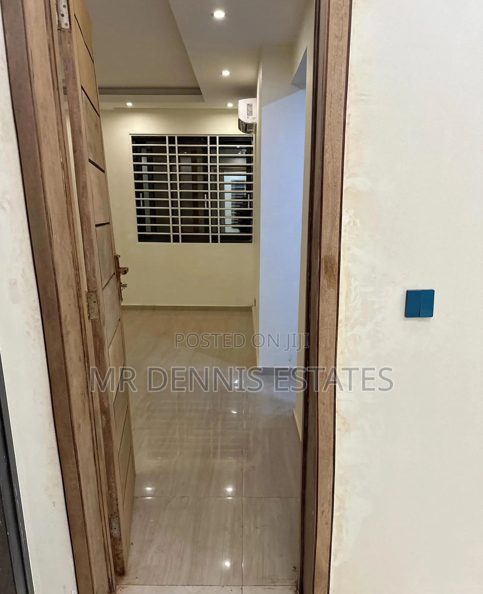 5bdrm House in Mr Dennis Estates, West Hills Mall Area for sale