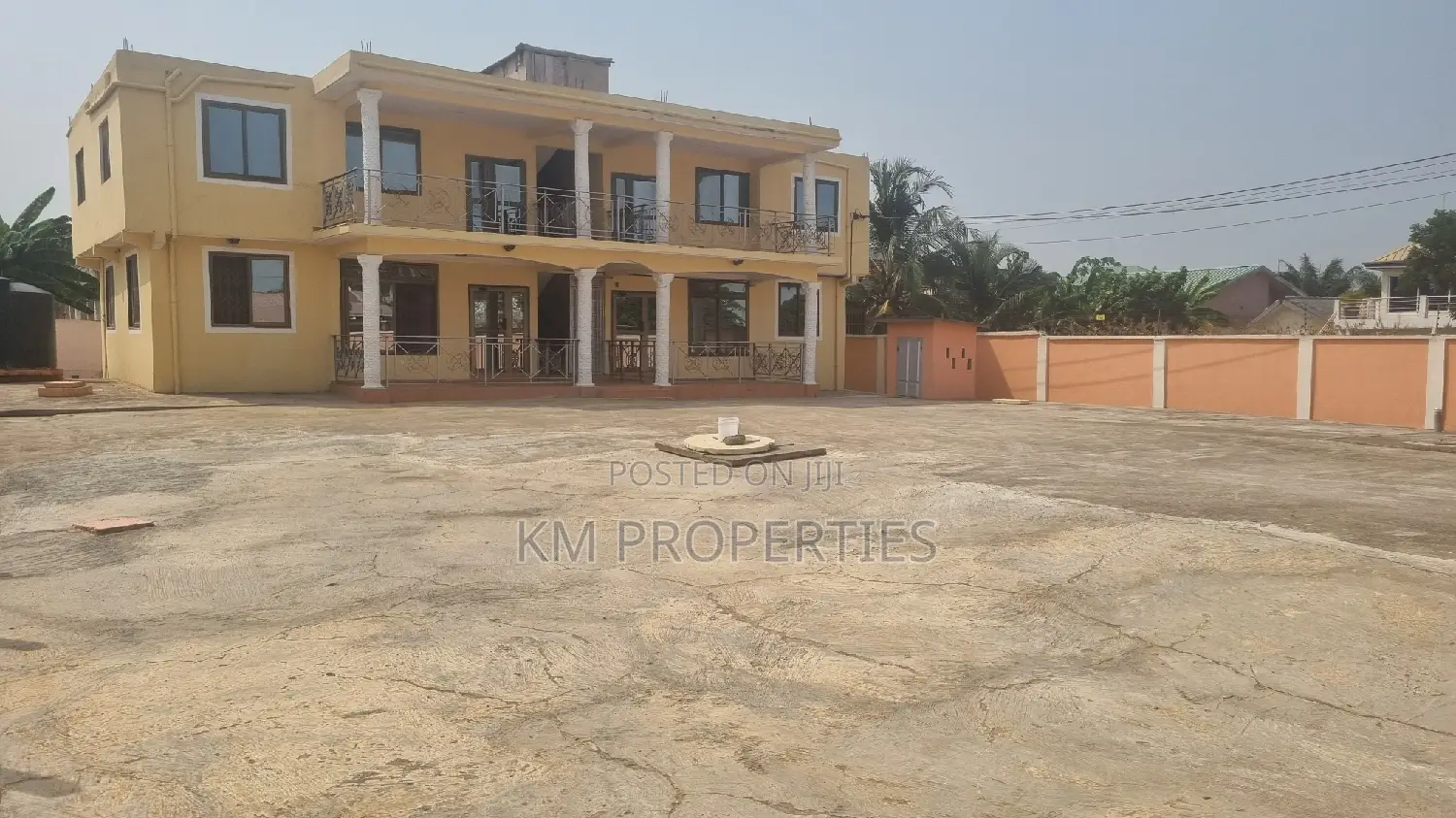 5bdrm House in Dome for sale