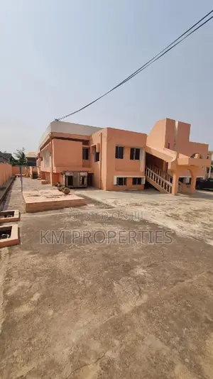 5bdrm House in Dome for sale