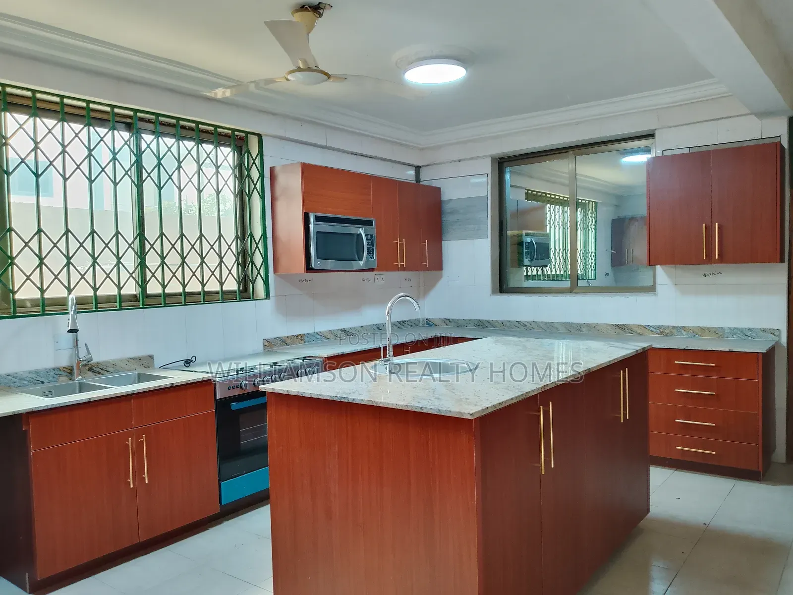 4bdrm Apartment in Devtraco Estate Area, Spintex for rent