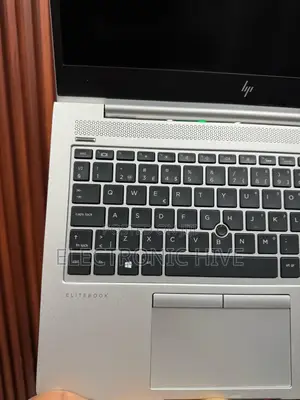 Laptop HP EliteBook 745 G5 8GB AMD Ryzen 3 SSD 256GB