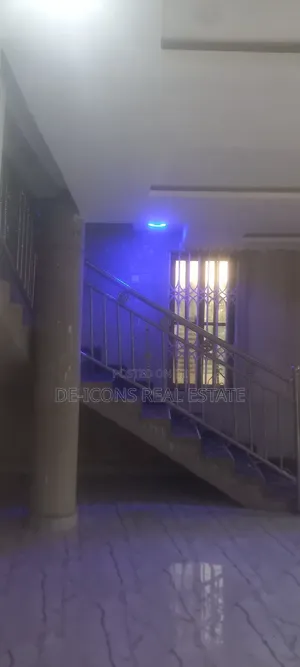 2bdrm Duplex in De-Icons Real, Awutu Senya East Municipal for rent