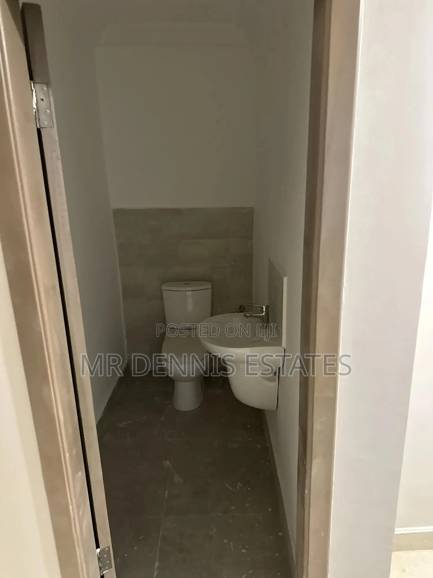 3bdrm Apartment in Mr Dennis Estates, Weija Junction for rent