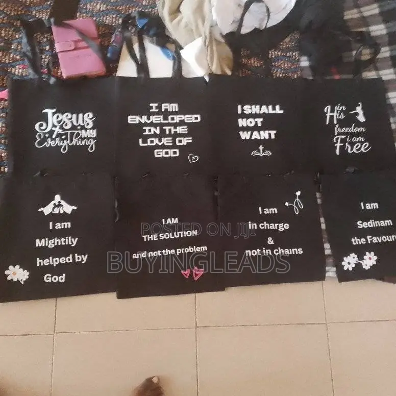 Fast Bulk T Shirt Printing Service