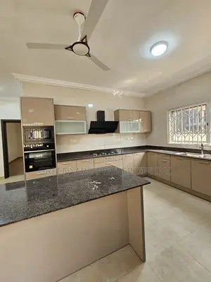 7bdrm House in Cantonments for rent