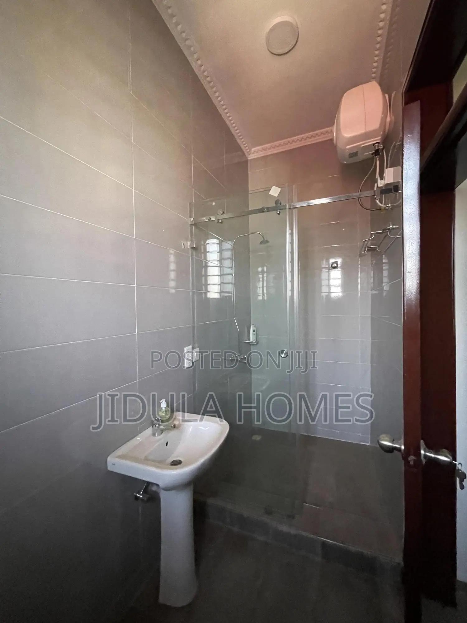 2bdrm Apartment in East Legon Hills, Ashaley Botwe for rent