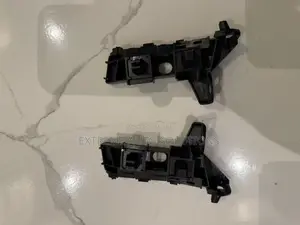 Civic 2022 2023 Front Bumper Outer Retainer
