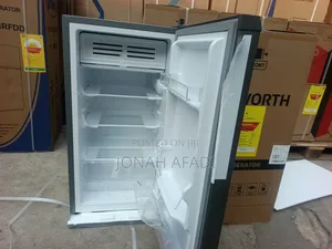 Skyworth Table Top Refrigerator 3star 83 LTR Single Door