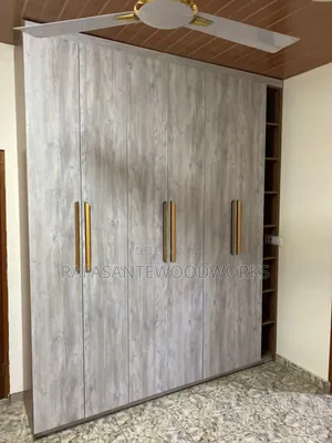 Rafasantewoodworks Wardrobes MDF or Laminated Plywood