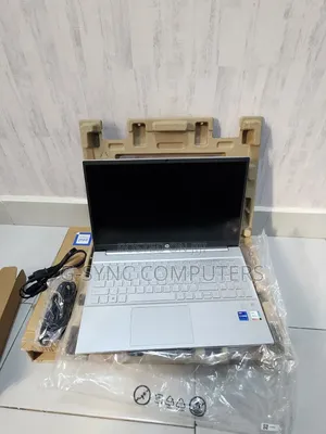 New Laptop HP Pavilion 15-Cs3063cl 16GB Intel Core I7 SSD 512GB