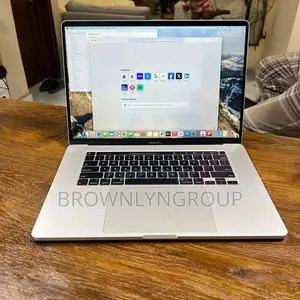 New Laptop Apple MacBook Pro 16GB Intel Core I9 SSD 512GB