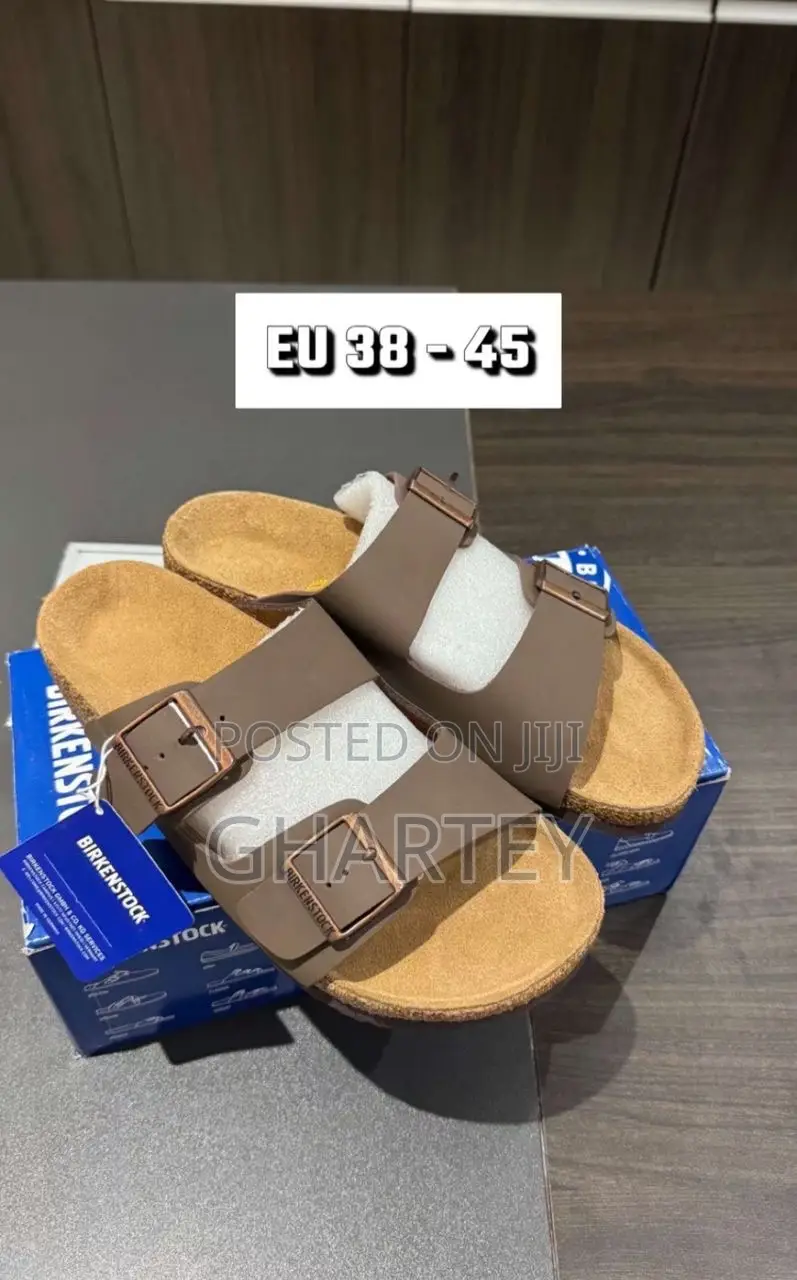 Fashion Casual Leather Sandals - Coffee