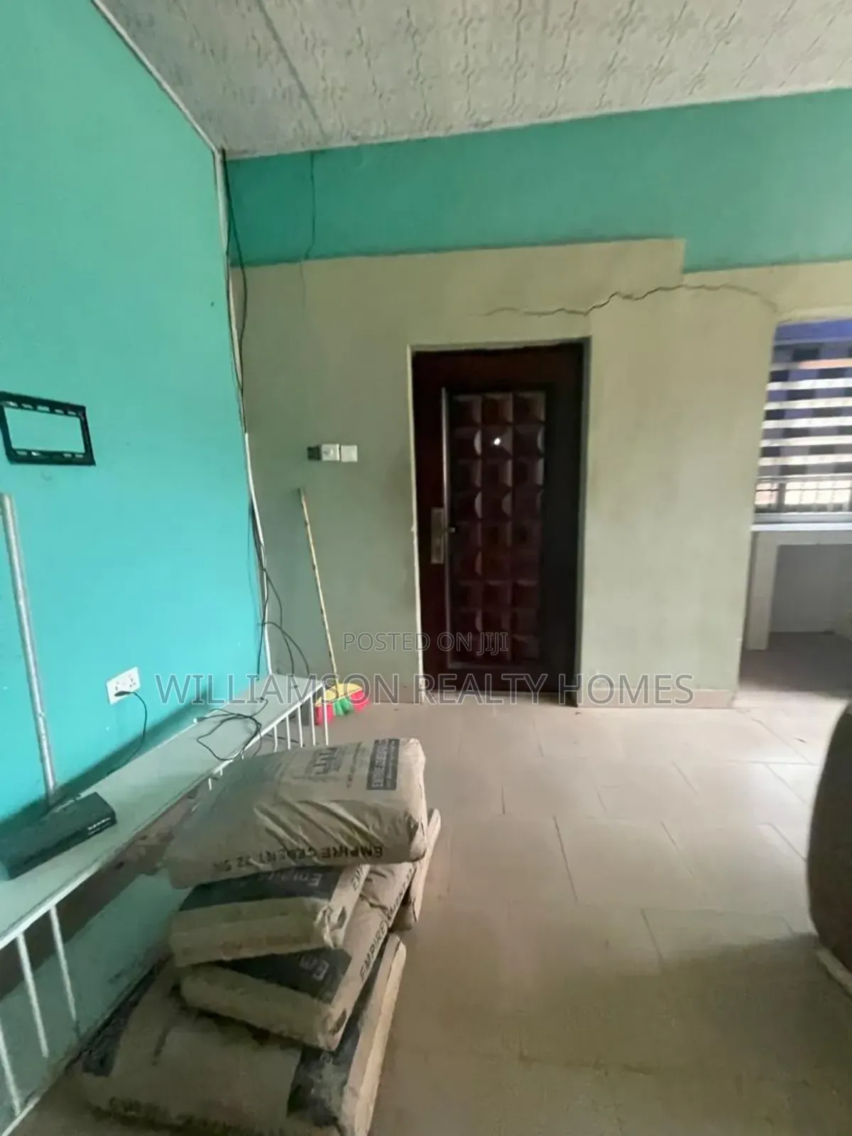 1bdrm Apartment in Papaye Area, Spintex for rent
